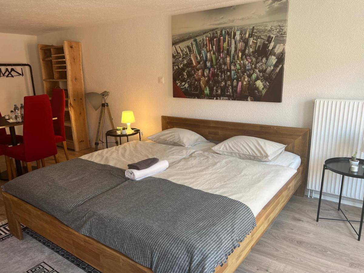 Appartement En Vieille Ville De Porrentruy Esterno foto